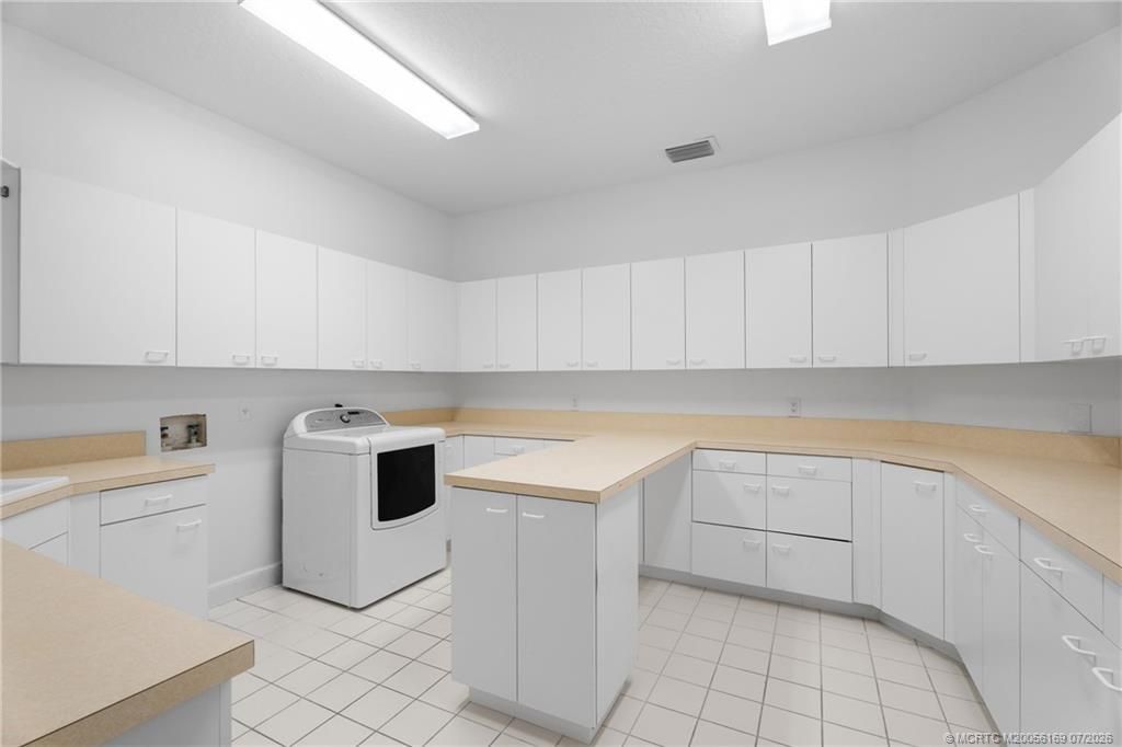 6841 SE Harbor Circle , Hutchinson Island, FL 34996 Photo