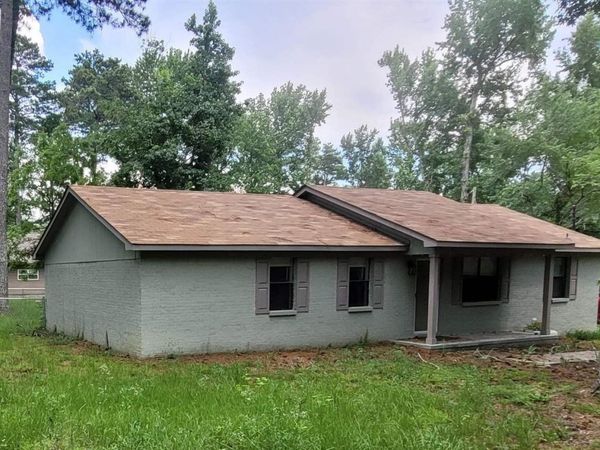 94 Herring Rd, Hartselle, AL 35640