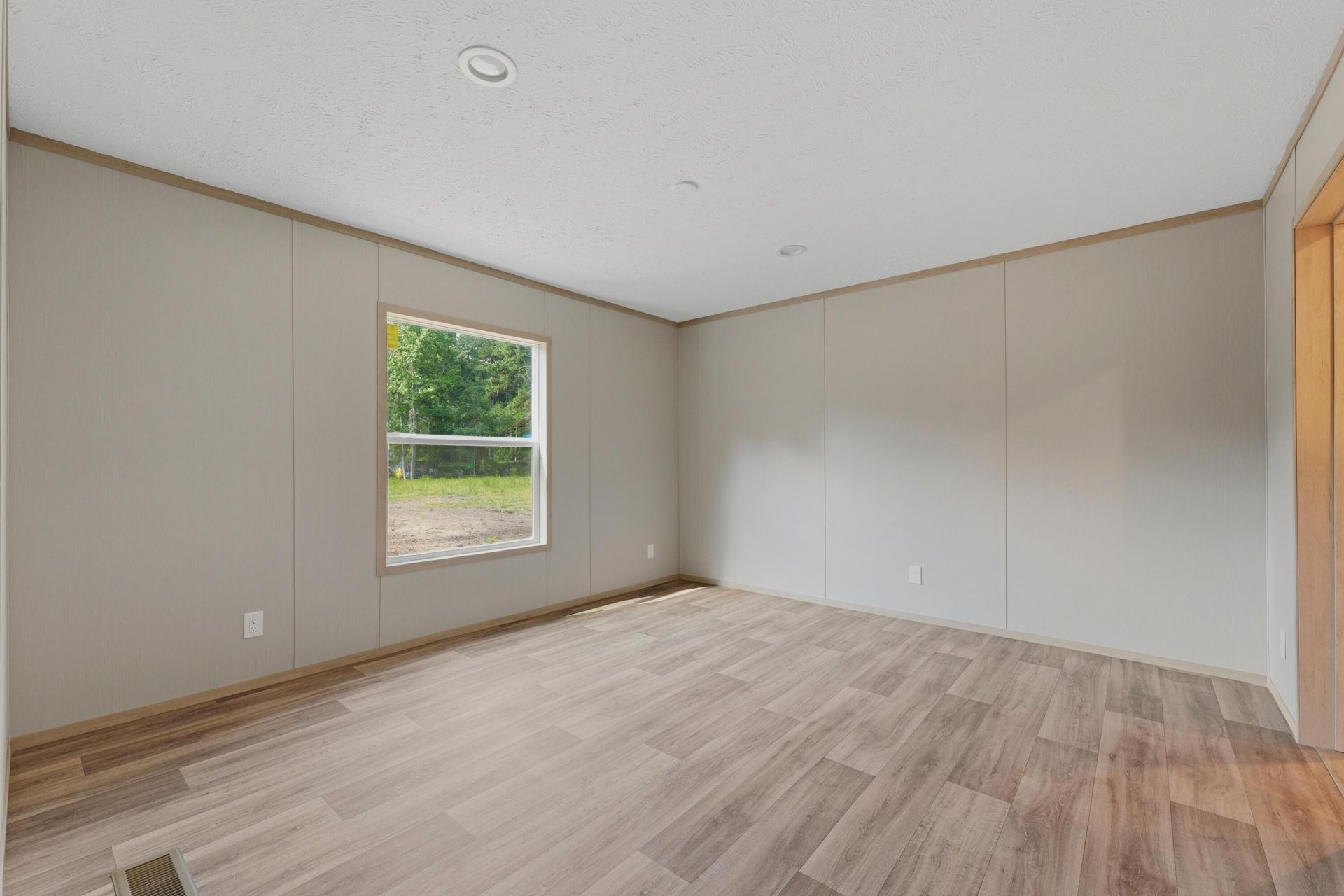 329 Hickory Nut Way Photo 14