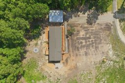 329 Hickory Nut Way photo 4