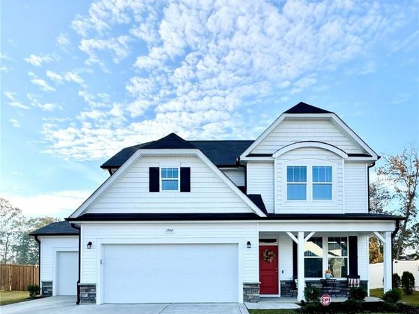 1744 Stackhouse Drive, Fayetteville, NC 28314