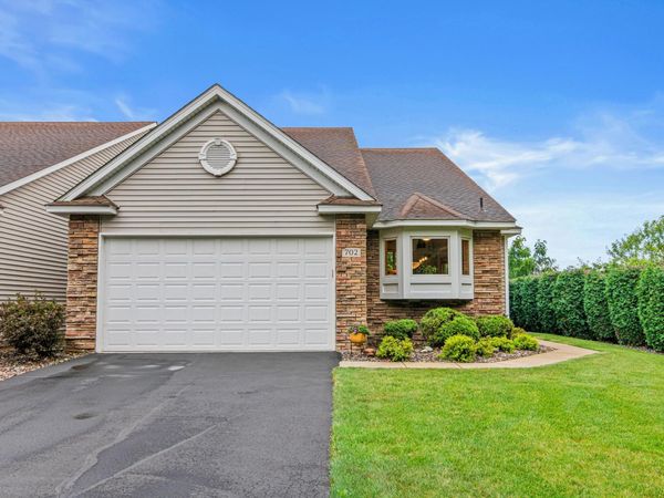 702 Crescent Curve, White Bear Twp, MN 55127