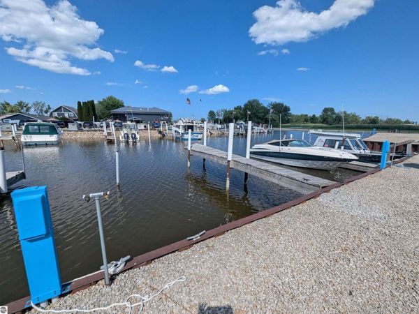 Midshipman Drive, Au Gres, MI 48703