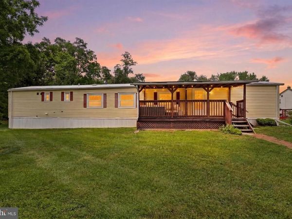 157 LINDA DRIVE, NEW OXFORD, PA 17350