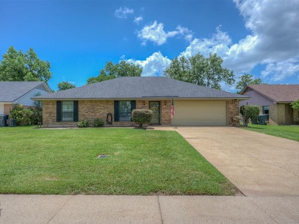 502 Northpark Drive, Bossier City, LA 71111