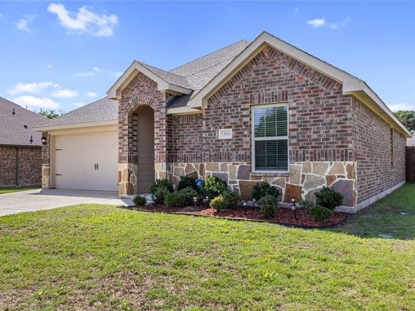 1804 Pecan Valley Drive, Kaufman, TX 75142
