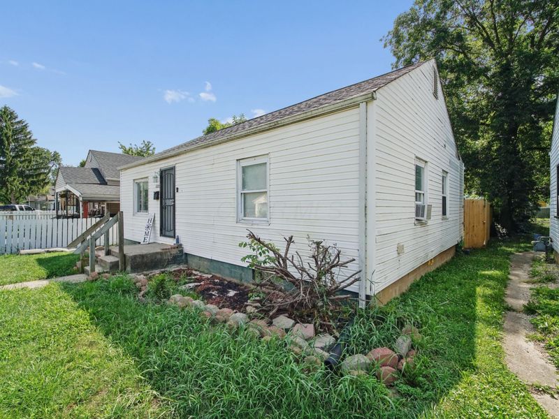 2229 Hamilton Avenue, Columbus, OH 43211 Photo 2