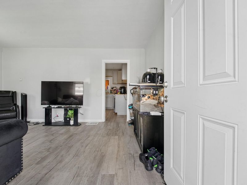 2229 Hamilton Avenue, Columbus, OH 43211 Photo 5