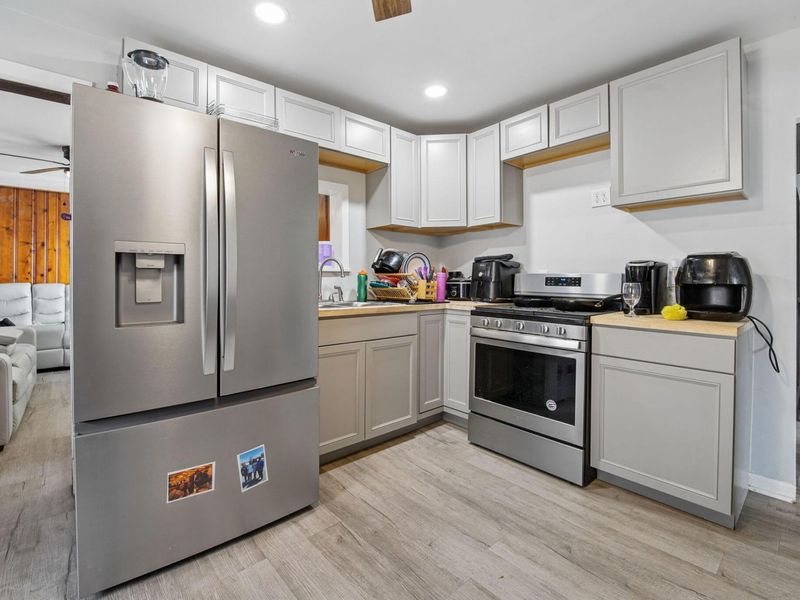 2229 Hamilton Avenue, Columbus, OH 43211 Photo 6