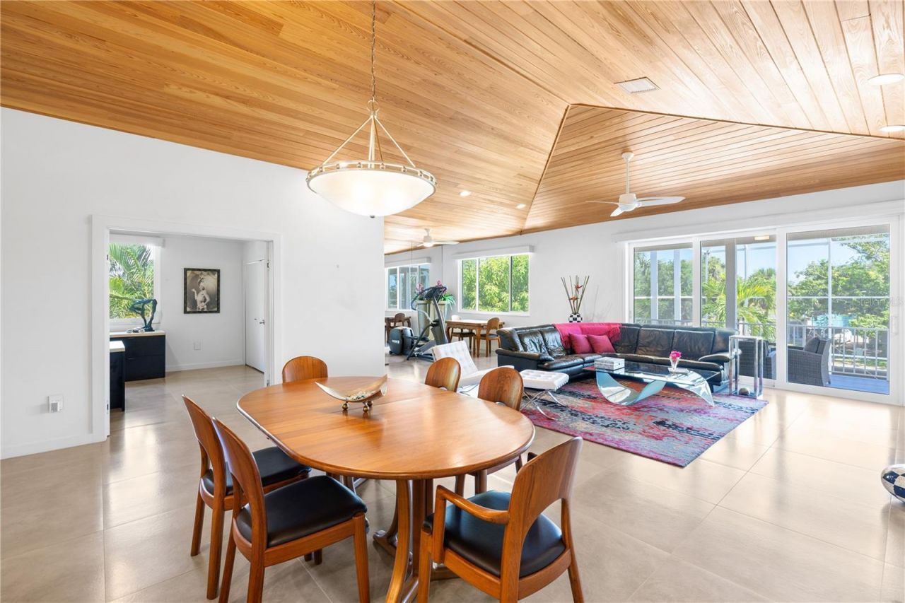 412 Treasure Boat Way, Sarasota, FL 34242 Photo