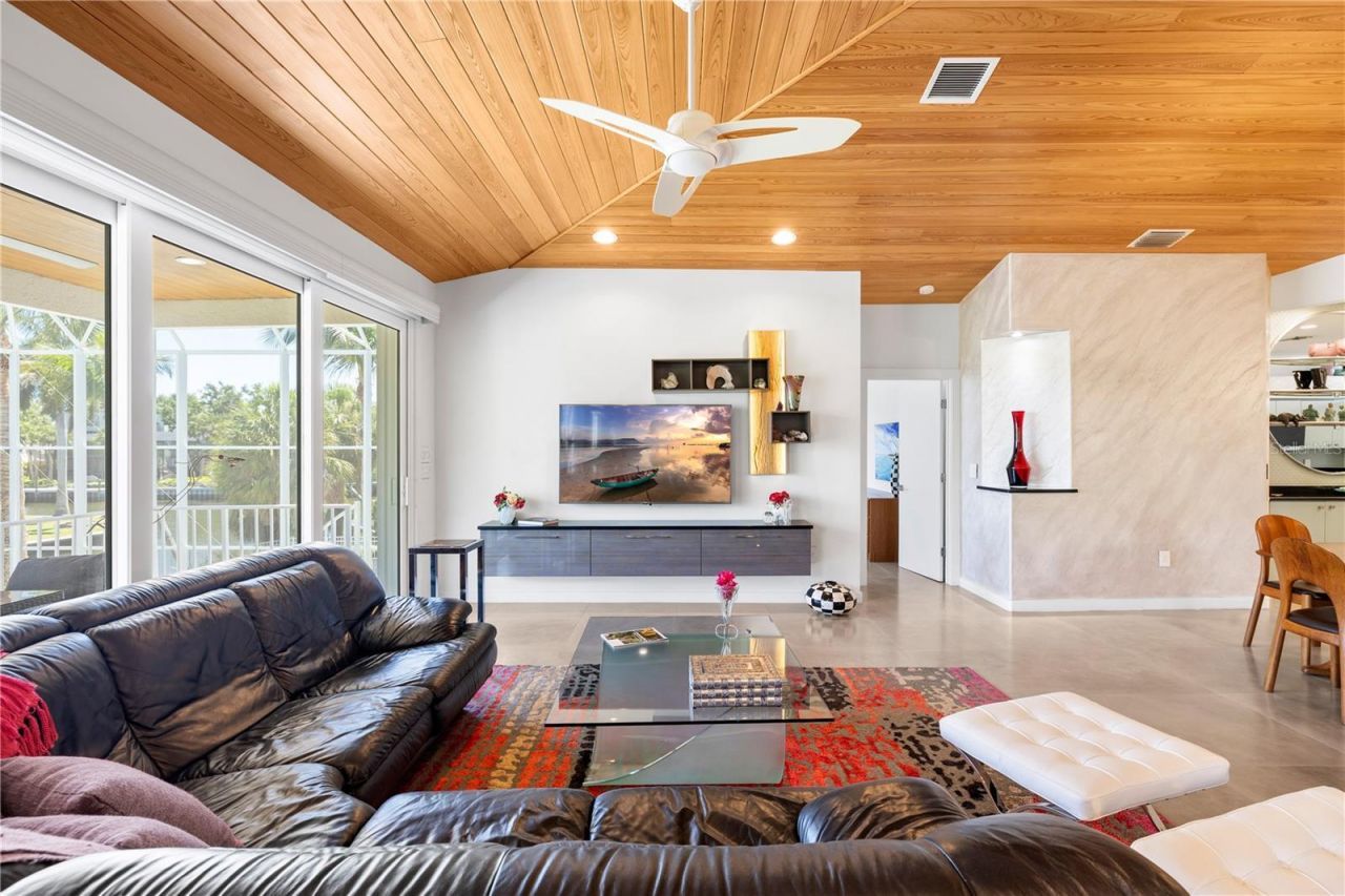 412 Treasure Boat Way, Sarasota, FL 34242 Photo
