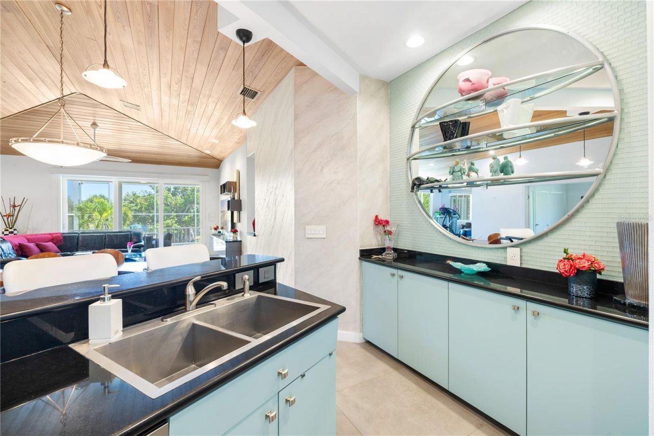 412 Treasure Boat Way, Sarasota, FL 34242 Photo