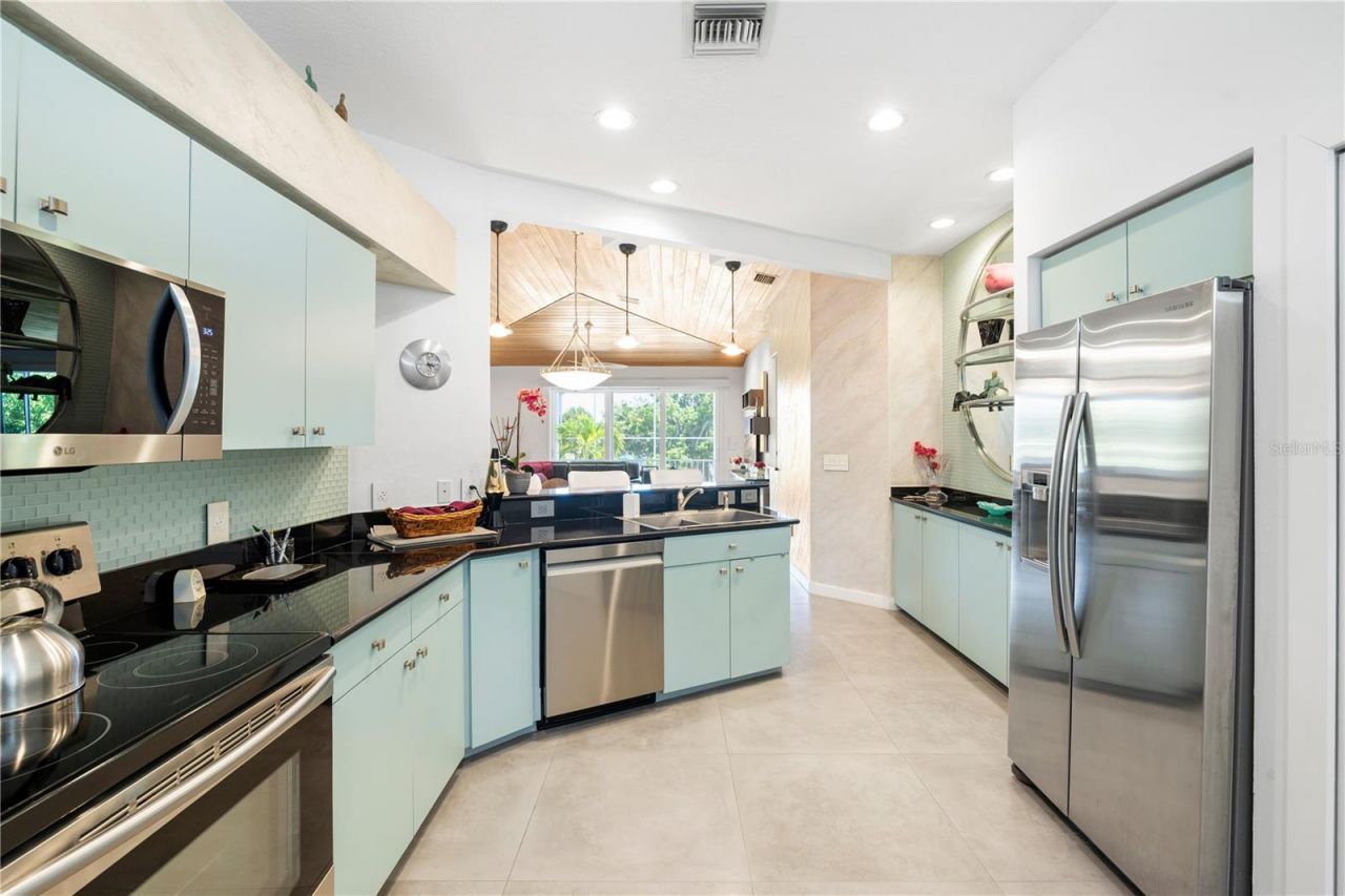 412 Treasure Boat Way, Sarasota, FL 34242 Photo