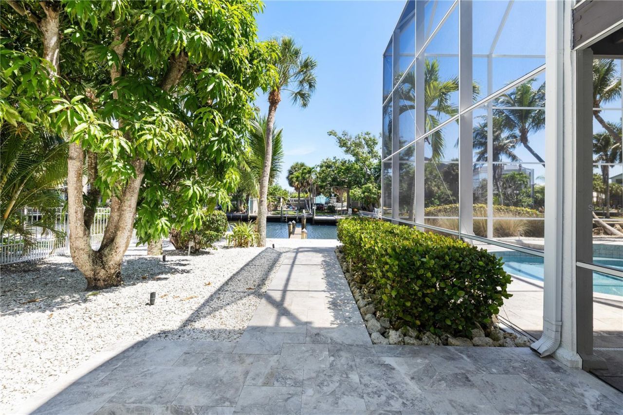 412 Treasure Boat Way, Sarasota, FL 34242 Photo