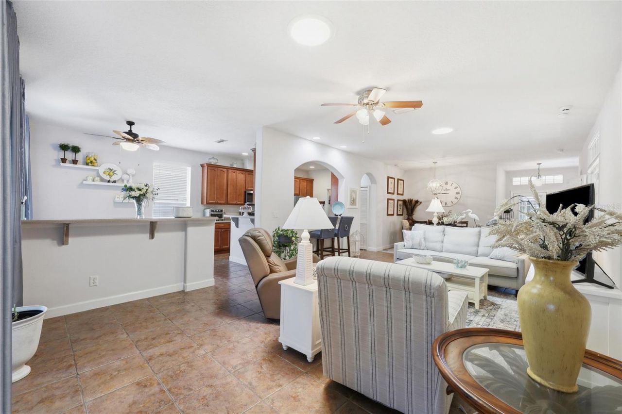 6342 Sanders Grove Circle , Okahumpka, FL 34762 Photo