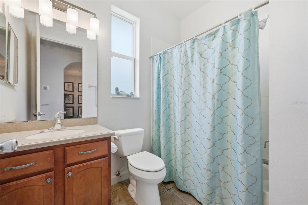 6342 Sanders Grove Circle , Okahumpka, FL 34762 Photo