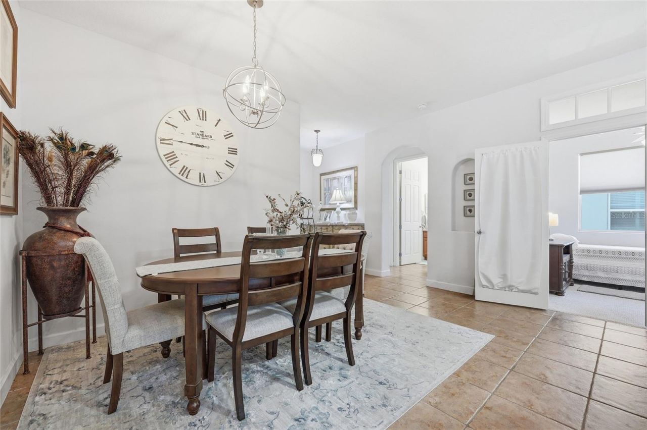 6342 Sanders Grove Circle , Okahumpka, FL 34762 Photo