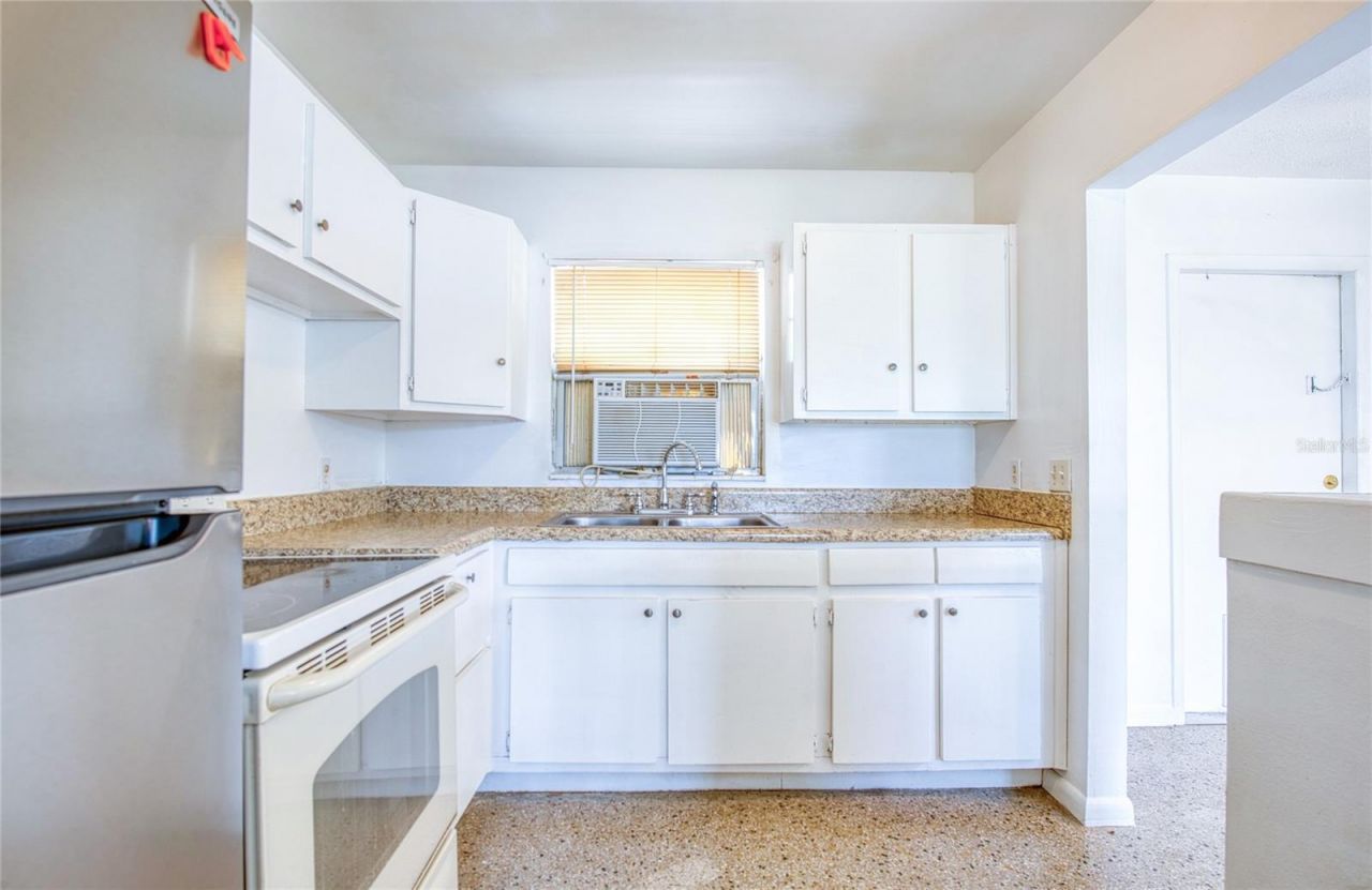 Please Call For Address, Tampa, FL 33612 Photo