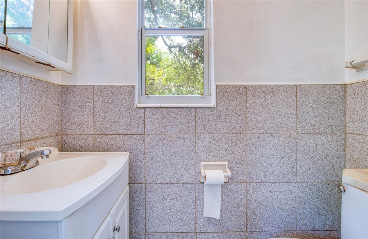 Please Call For Address, Tampa, FL 33612 Photo