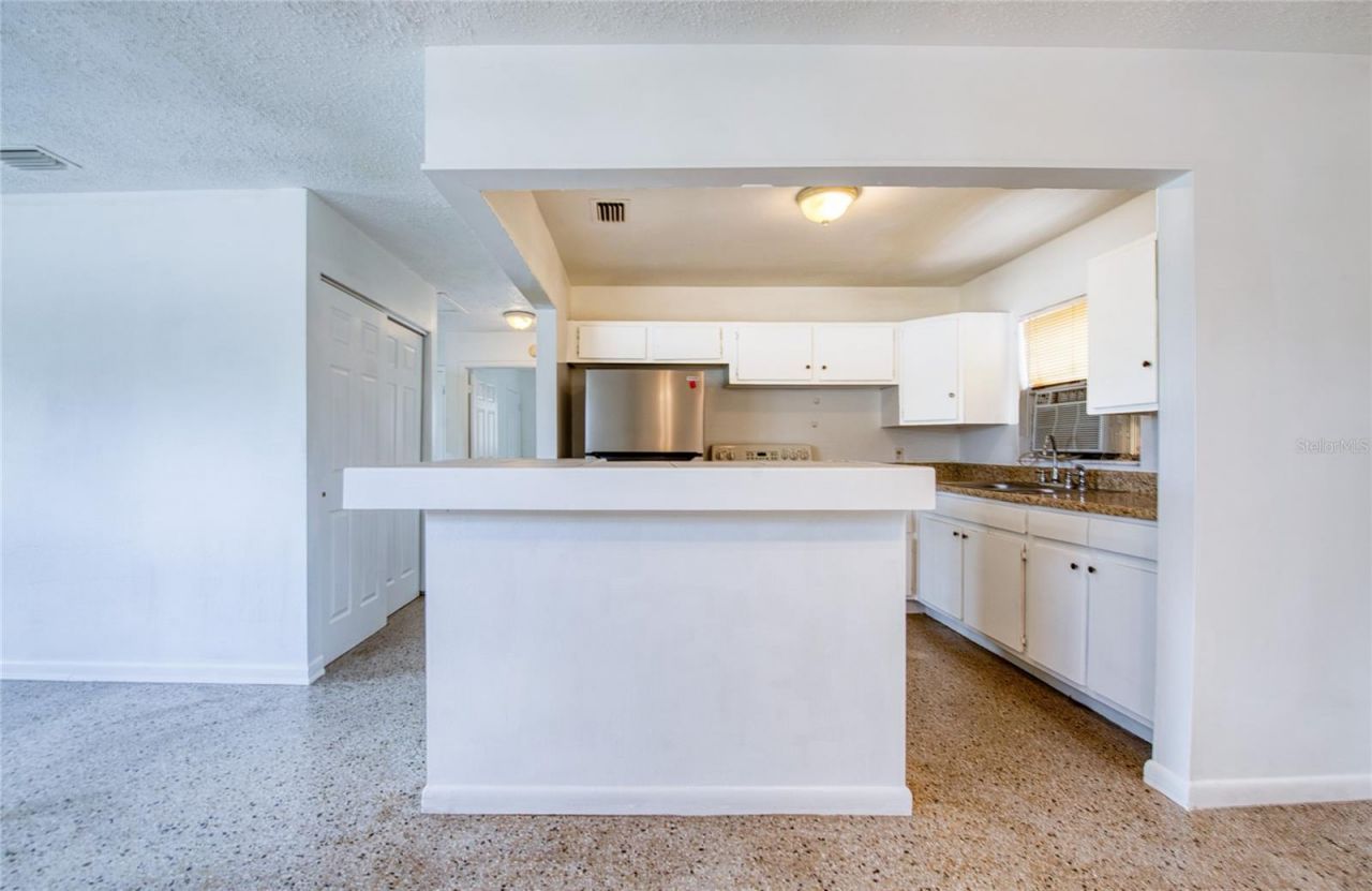Please Call For Address, Tampa, FL 33612 Photo