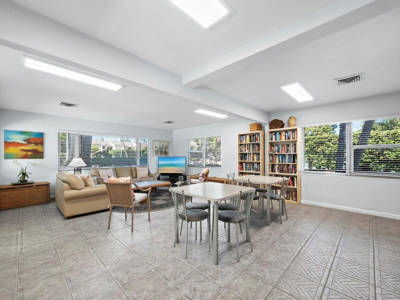 5260 Gulf Of Mexico Drive, Unit 413, Longboat Key, FL 34228 Photo