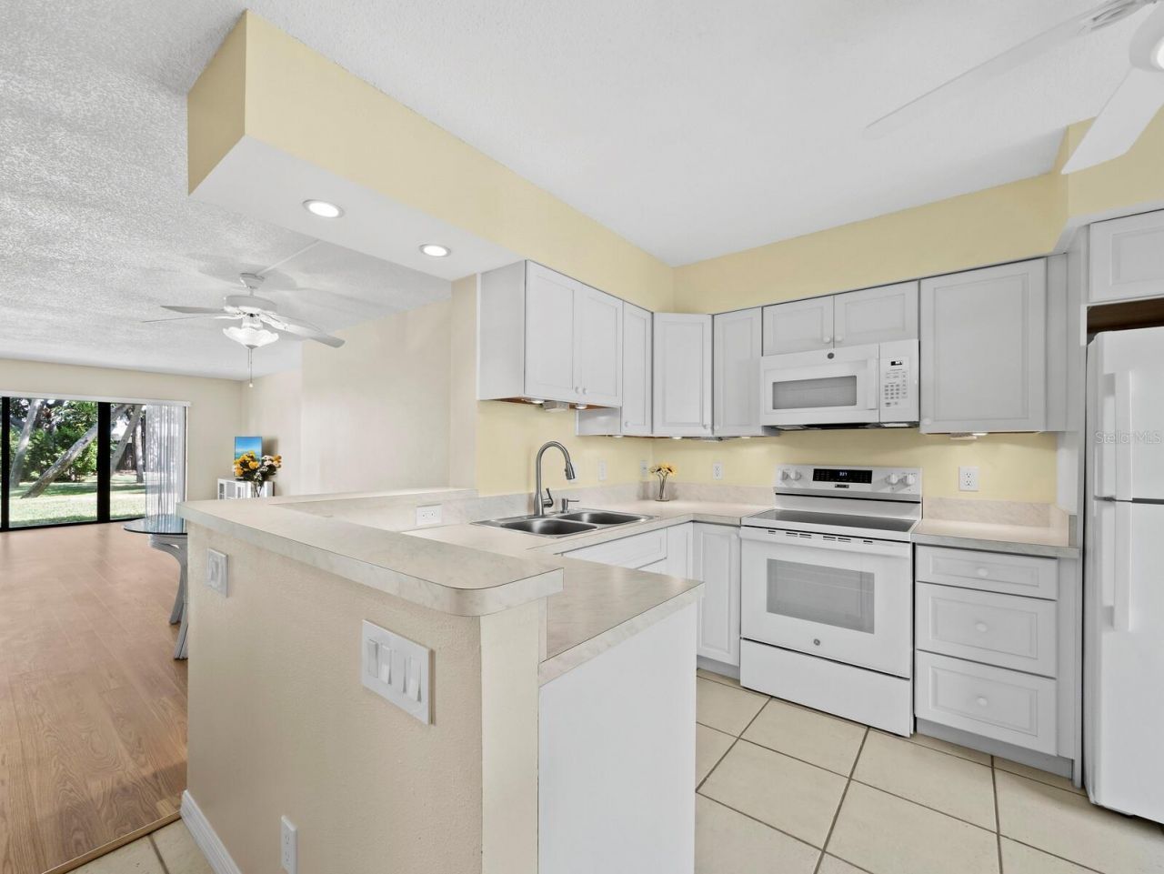 5260 Gulf Of Mexico Drive, Unit 413, Longboat Key, FL 34228 Photo