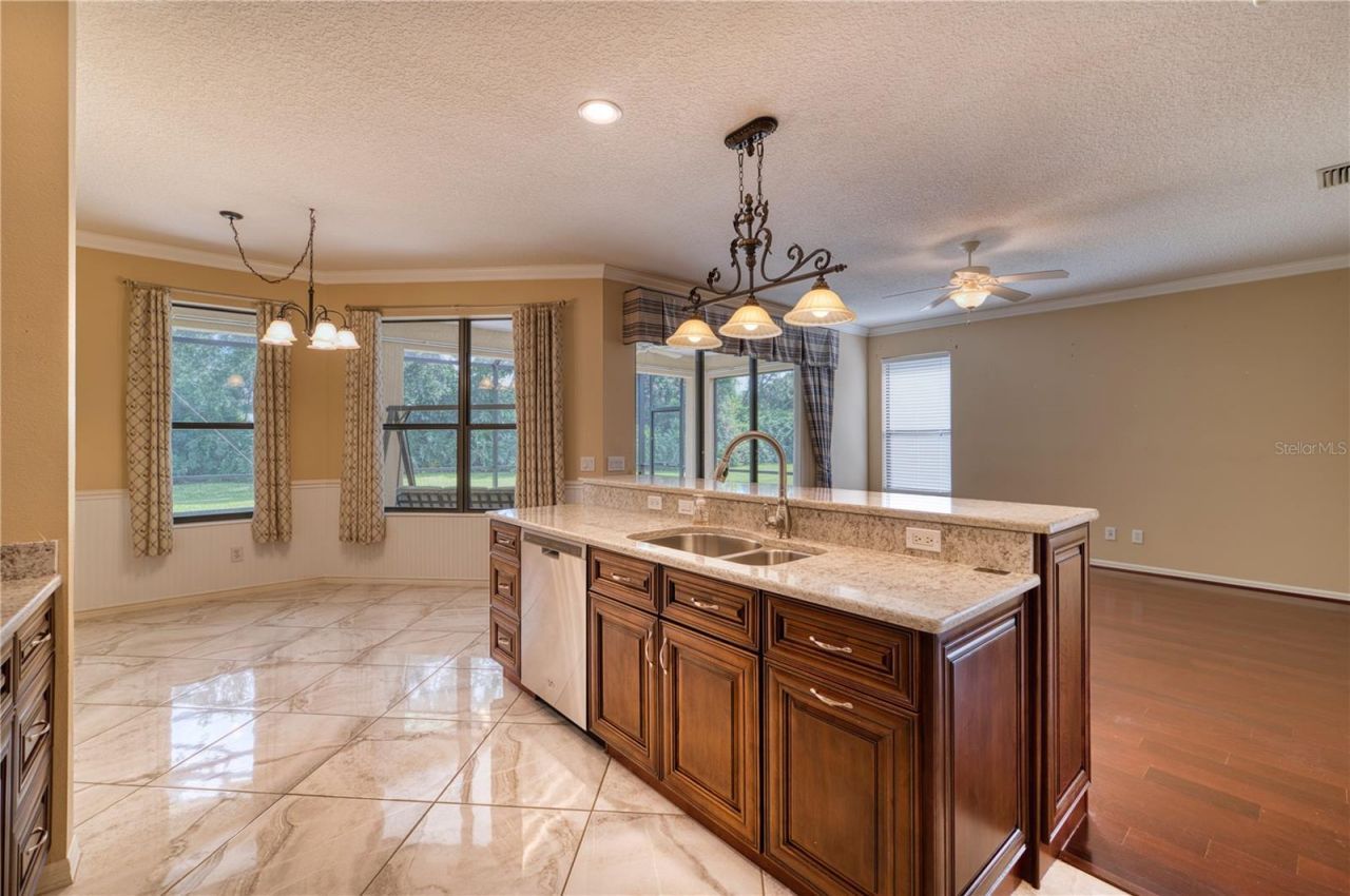 4252 Mackay Falls Terrace, Sarasota, FL 34243 Photo