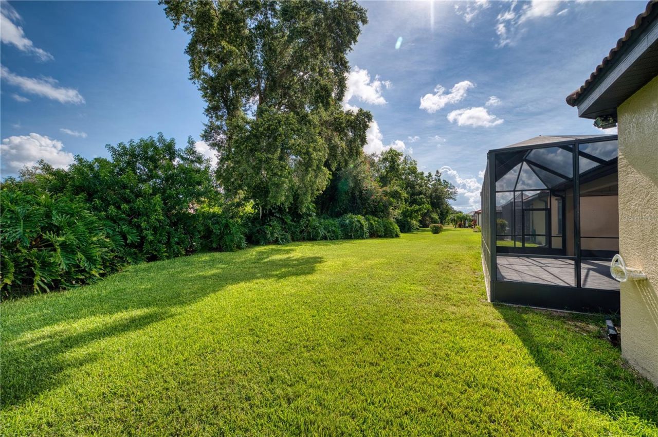 4252 Mackay Falls Terrace, Sarasota, FL 34243 Photo