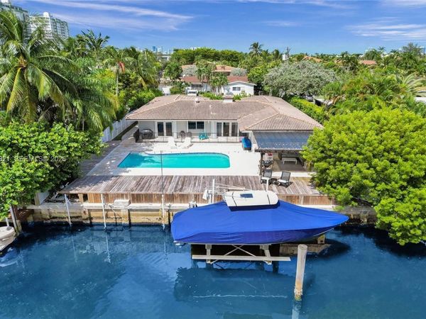 1912 NE 119TH ROAD , NORTH MIAMI, FL 33181