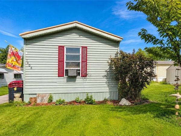 1408 Elderberry Place , Niagara Falls, NY 14304
