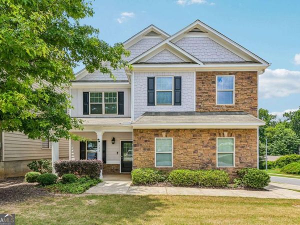 704 Pineglen Drive, Acworth, GA 30102