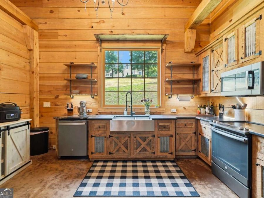 Property Image 95