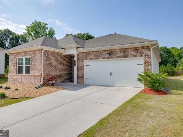 4045 Berry Farm Court, Loganville, GA 30052