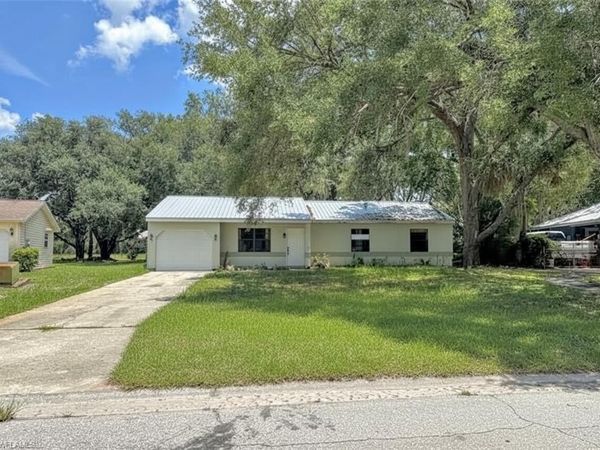 4005 E Sunflower CIR , LABELLE, FL 33935