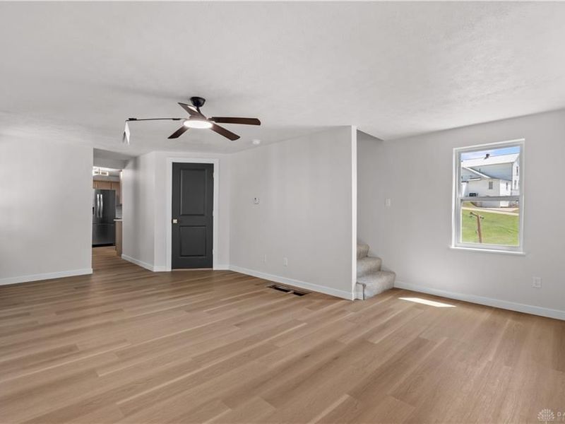 210 N Riley Boulevard, Franklin, OH 45005 Photo 4