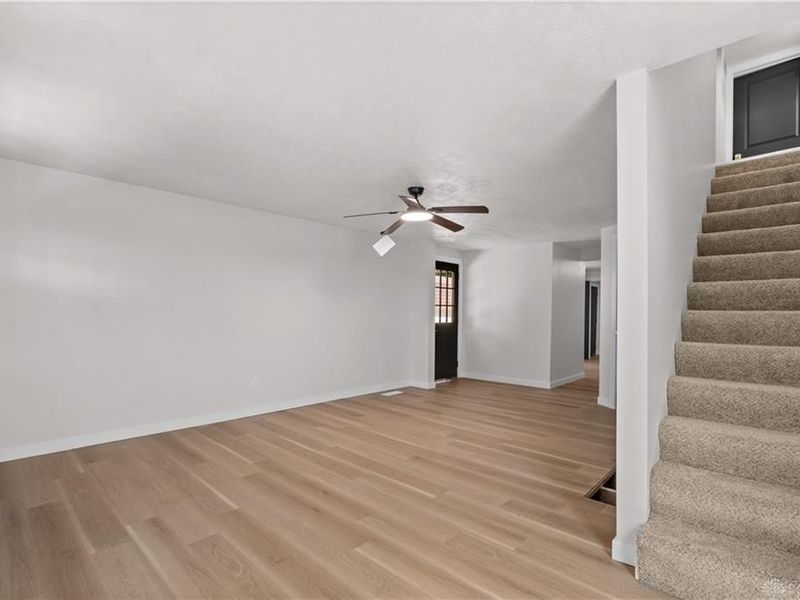 210 N Riley Boulevard, Franklin, OH 45005 Photo 8