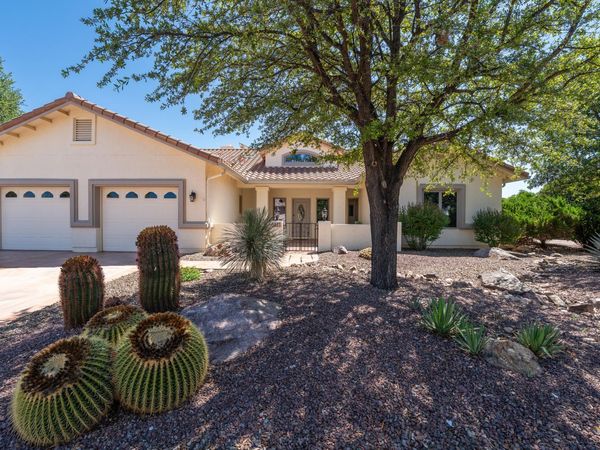 3033 GLENVIEW Drive, Sierra Vista, AZ 85650