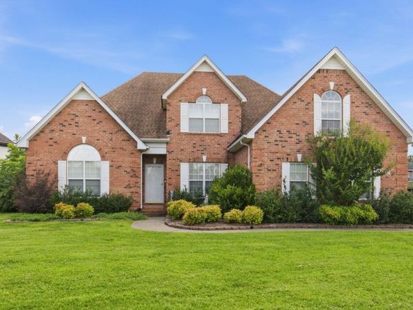 1201 Frinton Ct , Smyrna, TN 37167