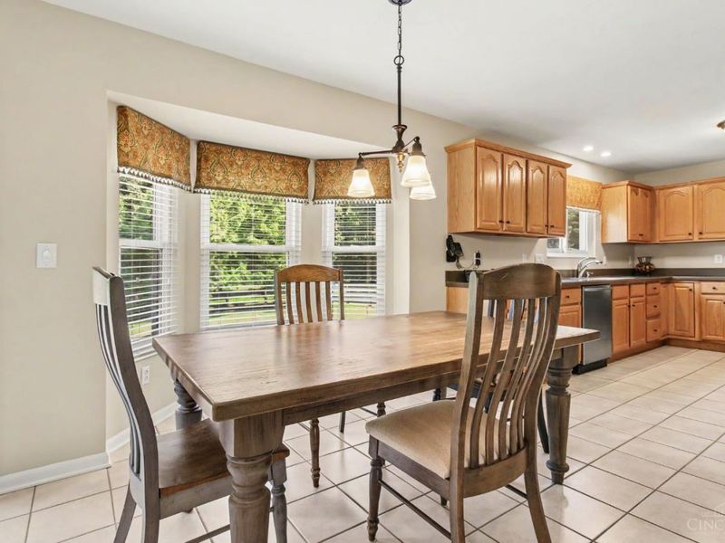 1754 Millbrook Lane, Miami Twp, OH 45140 Photo 7