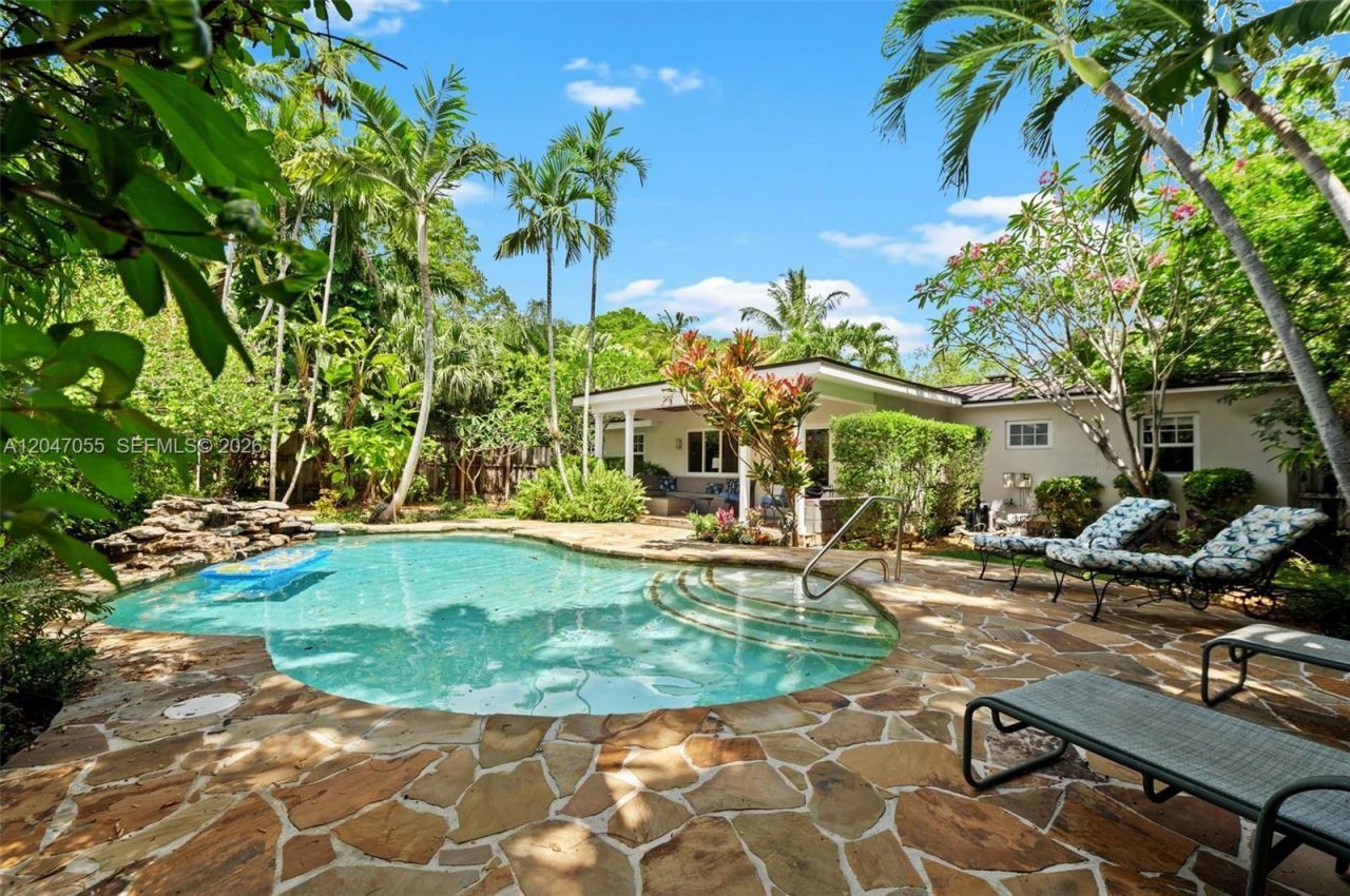 4054 Bonita Ave , Miami, FL 33133 Photo