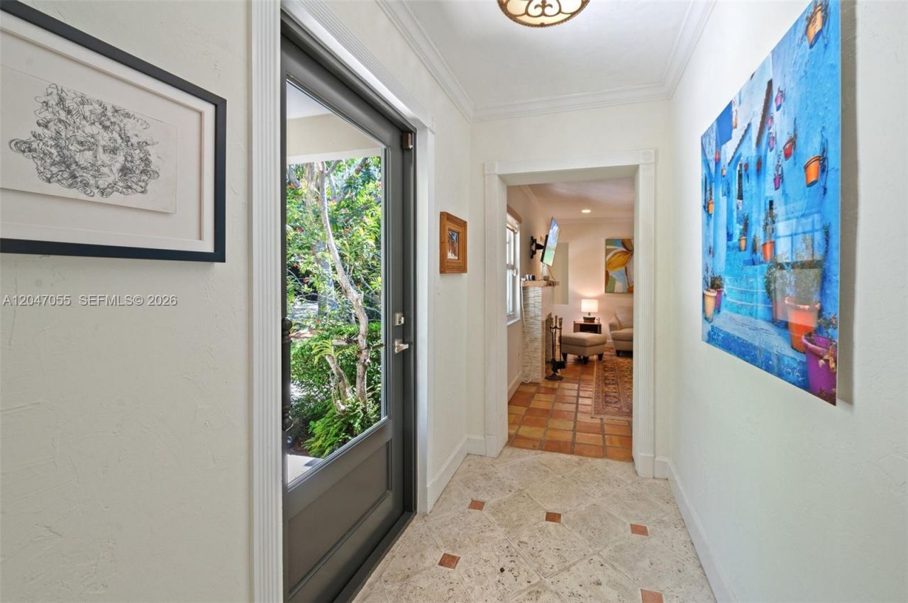 4054 Bonita Ave , Miami, FL 33133 Photo