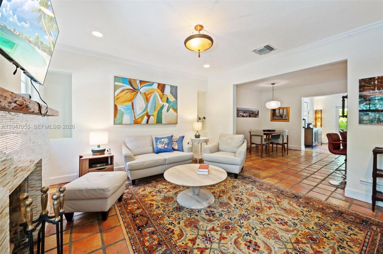 4054 Bonita Ave , Miami, FL 33133 Photo