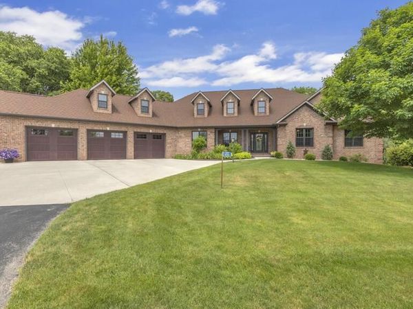 14086 St Andrews DRIVE, Valders, WI 54245