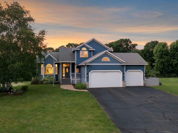5614 407th Court, North Branch, MN 55056