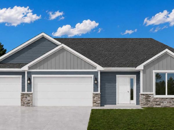 321 Falcon Run, Eagle Lake, MN 56024