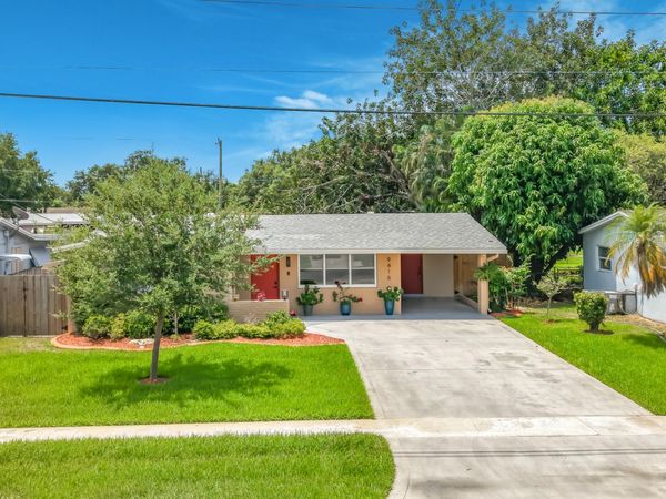 9416 SW 51st Place, Cooper City, FL 33328