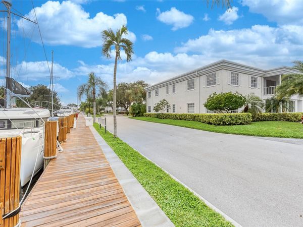 6449 Bay Club Drive, Unit 3, Fort Lauderdale, FL 33308