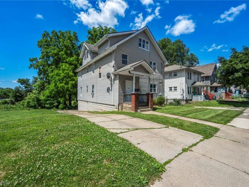 1288 Pondview Avenue, Akron, OH 44305 Photo 3