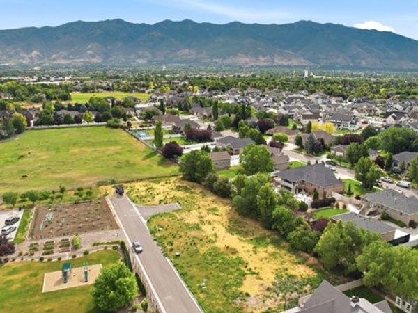 1845 W SHERRI LN , Unit 3, Kaysville, UT 84037