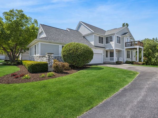 8650 Saddlebred Court, Unit 8650, Frankfort, IL 60423